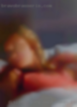 Dislikes long cold woman lonely horny nites.