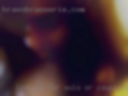Looking for solo or couple with phone play.